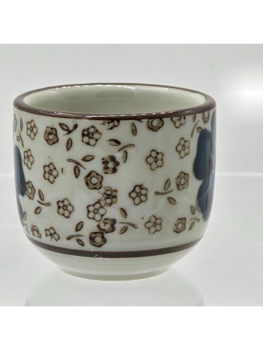 Japanese Import 7 Piece Sake Set Carafe 2 Sake Cup 2 Side Bowls 2 Chopstick Rest - Picture 6 of 10